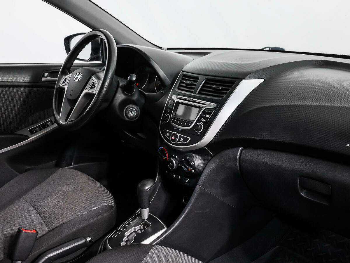Купить Hyundai Solaris, 2014, 127 255 км, фото №10