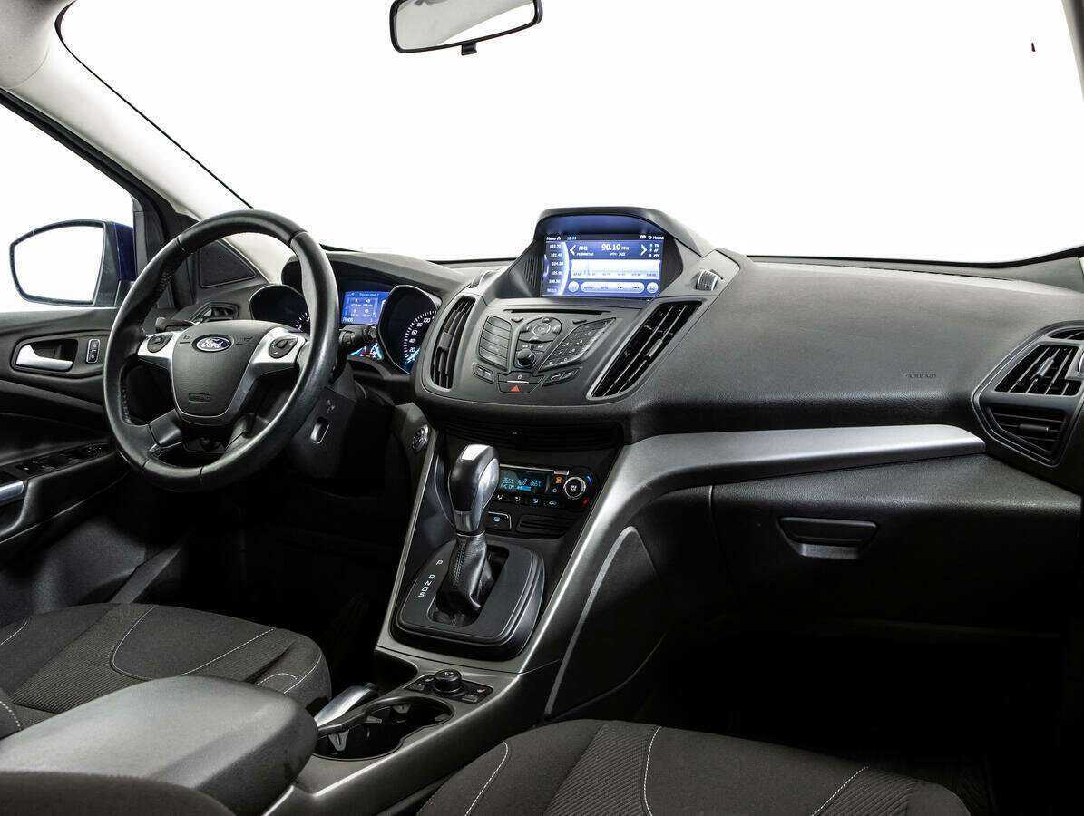 Купить Ford Kuga, 2016, 70 477 км, фото №9