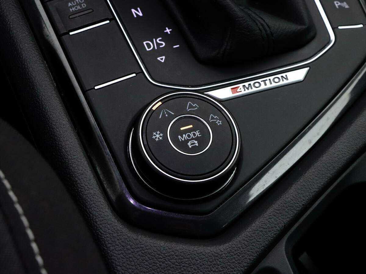 Купить Volkswagen Tiguan, 2018, 144 000 км, фото №16