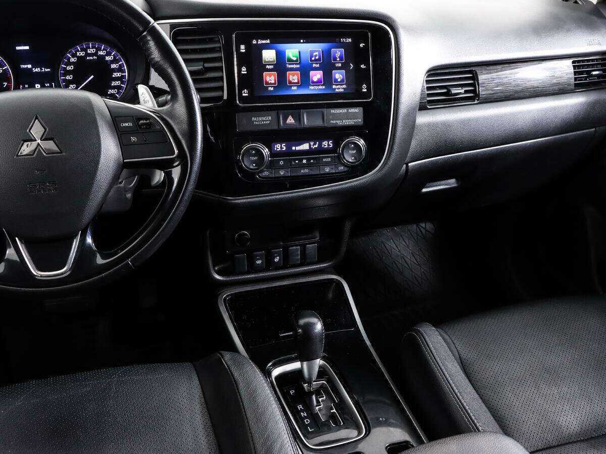 Купить Mitsubishi Outlander, 2018, 148 000 км, фото №13