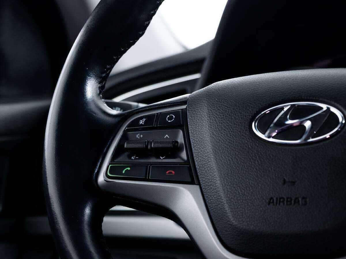 Купить Hyundai Elantra, 2017, 100 000 км, фото №13