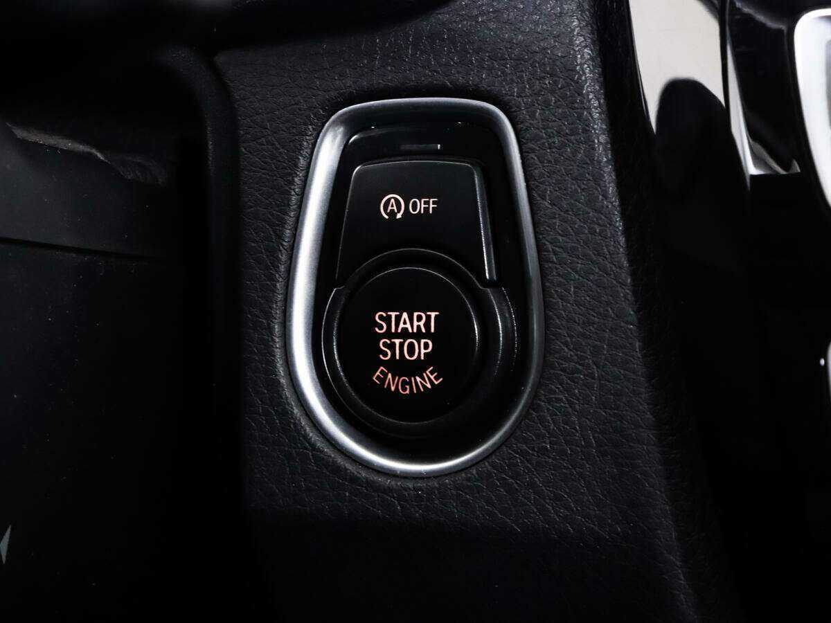 Купить BMW 3 серии 318i, 2015, 114 354 км, фото №18