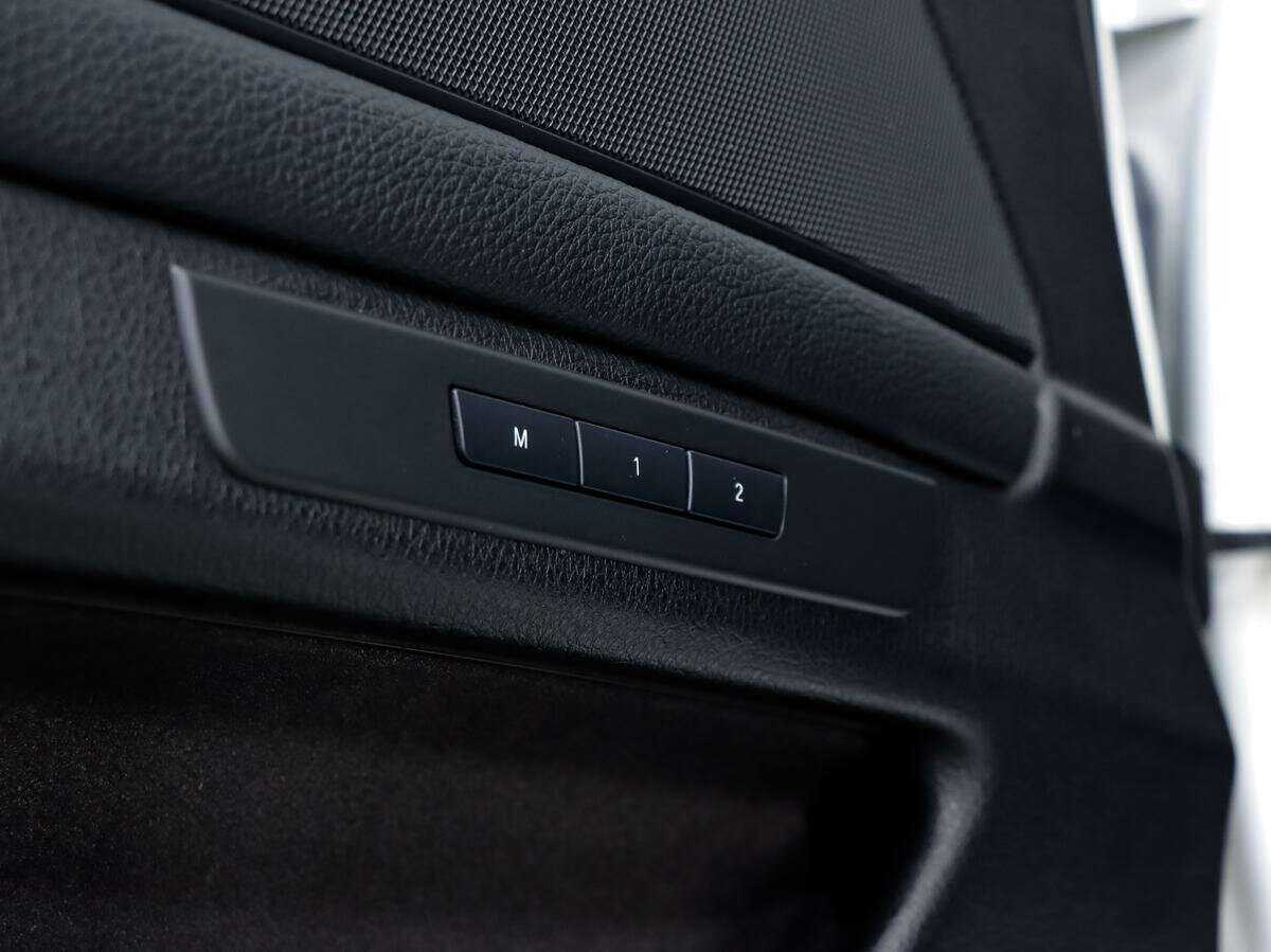 Купить BMW 5 серии 530d xDrive, 2013, 236 804 км, фото №13