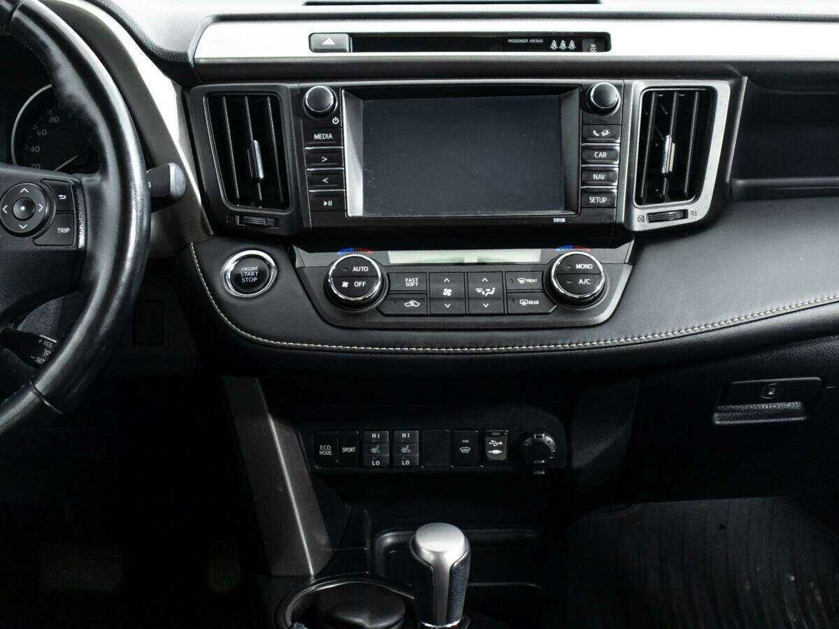 Купить Toyota RAV4, 2017, 75 000 км, фото №14