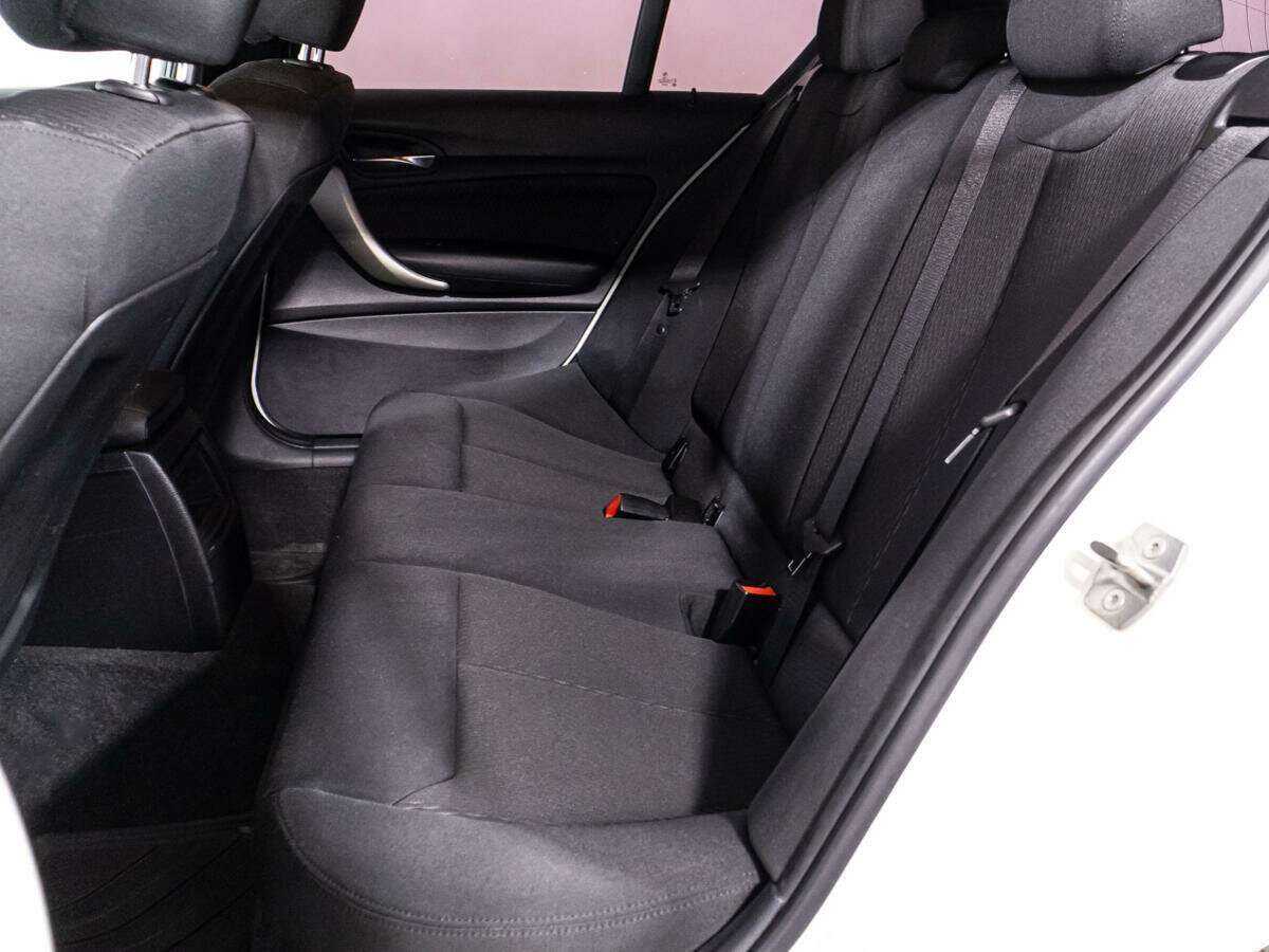 Купить BMW 1 серии 116i, 2012, 239 838 км, фото №9