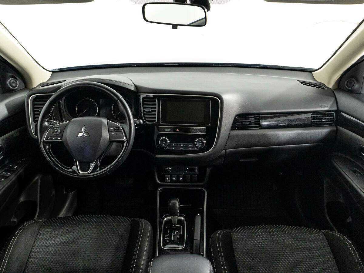 Купить Mitsubishi Outlander, 2019, 72 053 км, фото №13
