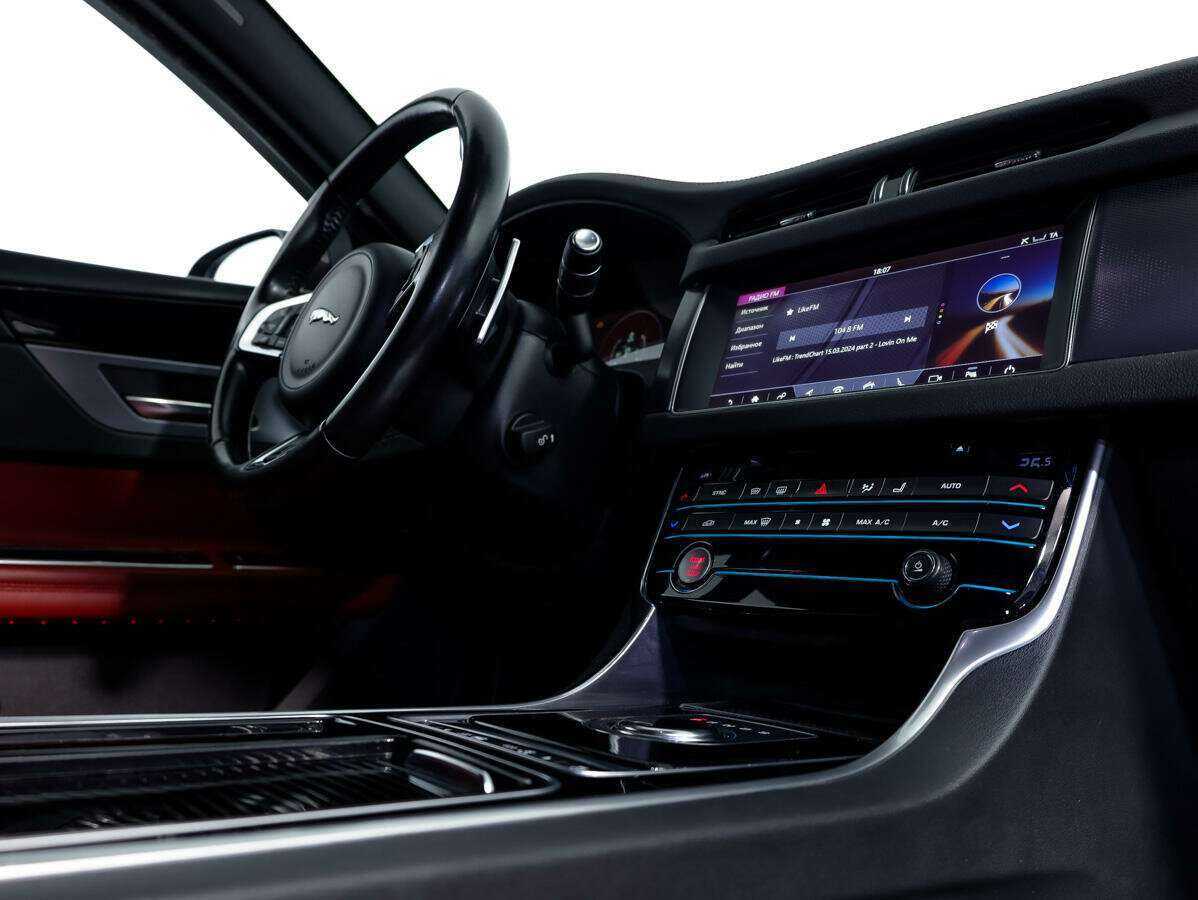 Купить Jaguar XF, 2017, 137 375 км, фото №29