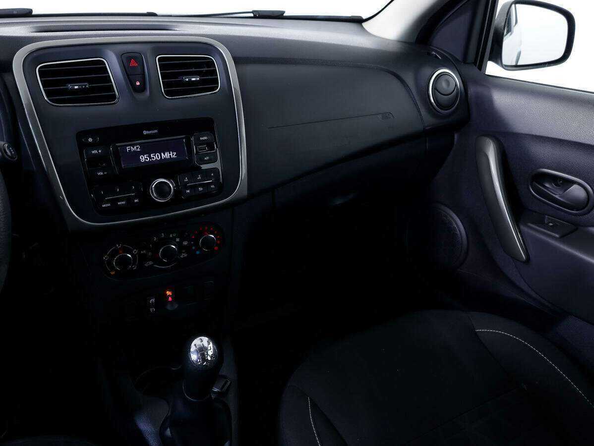 Купить Renault Sandero Stepway, 2018, 104 890 км, фото №15