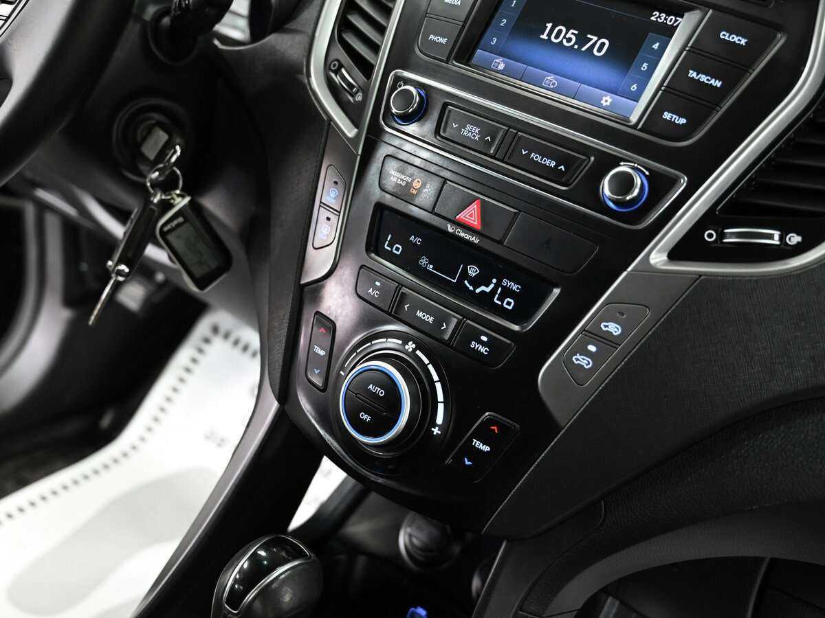 Купить Hyundai Santa Fe, 2016, 114 000 км, фото №9