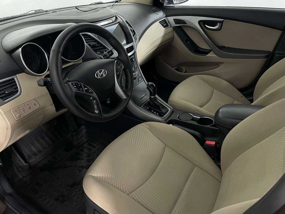 Купить Hyundai Elantra, 2014, 241 000 км, фото №6
