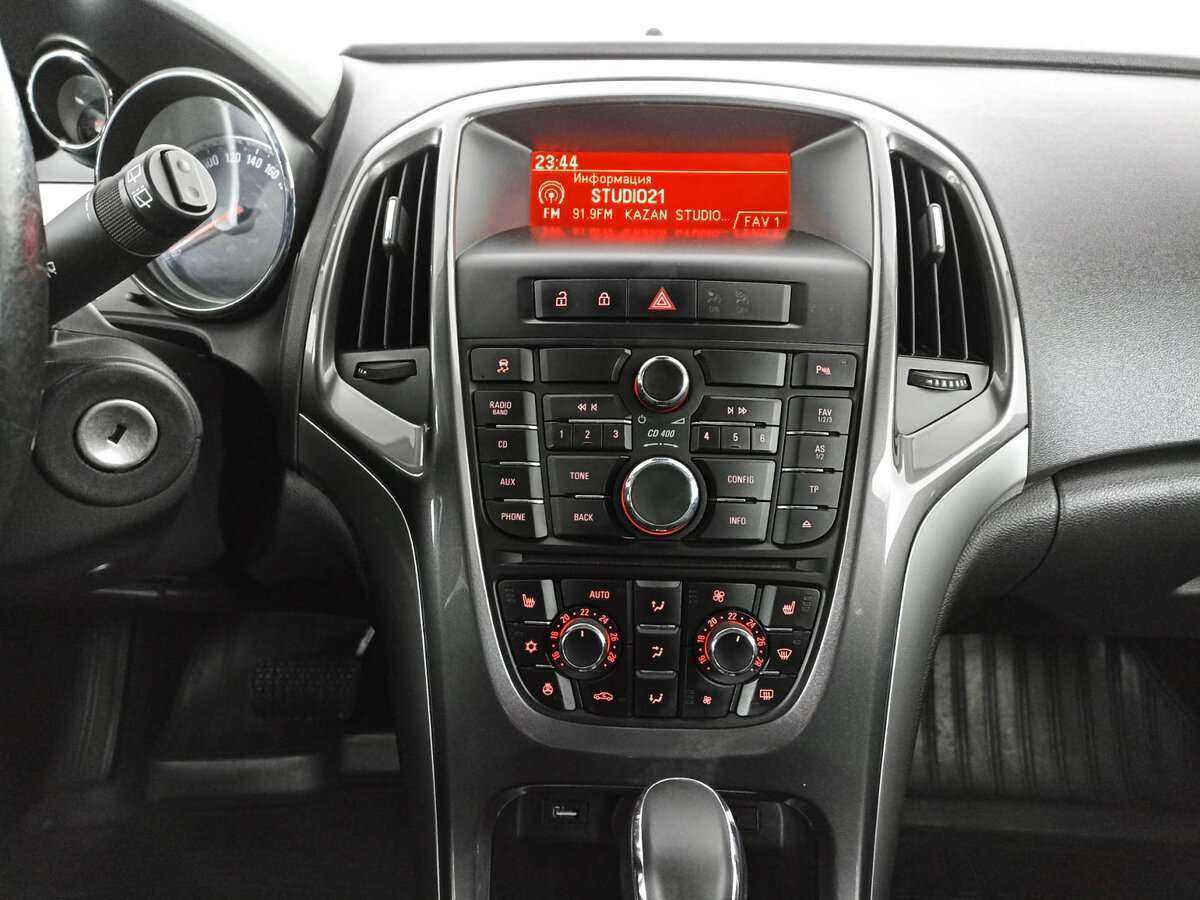 Купить Opel Astra, 2012, 171 000 км, фото №13