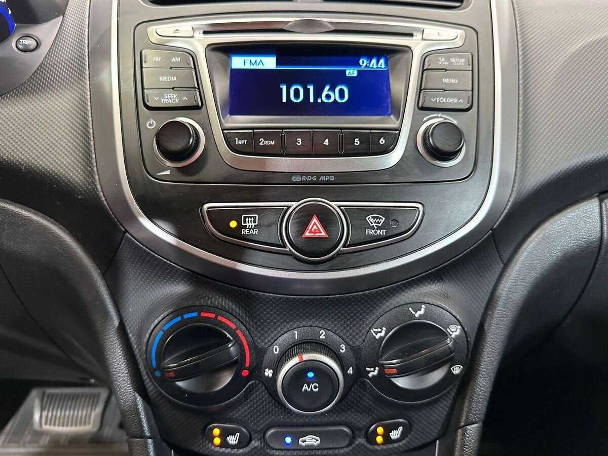 Купить Hyundai Solaris, 2015, 98 464 км, фото №13