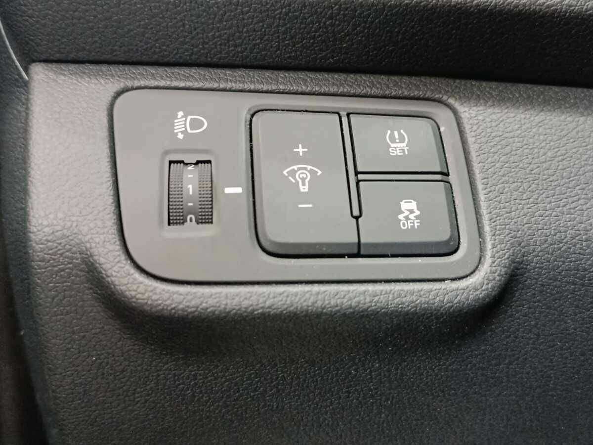 Купить Hyundai Accent, 2023, 4 571 км, фото №16