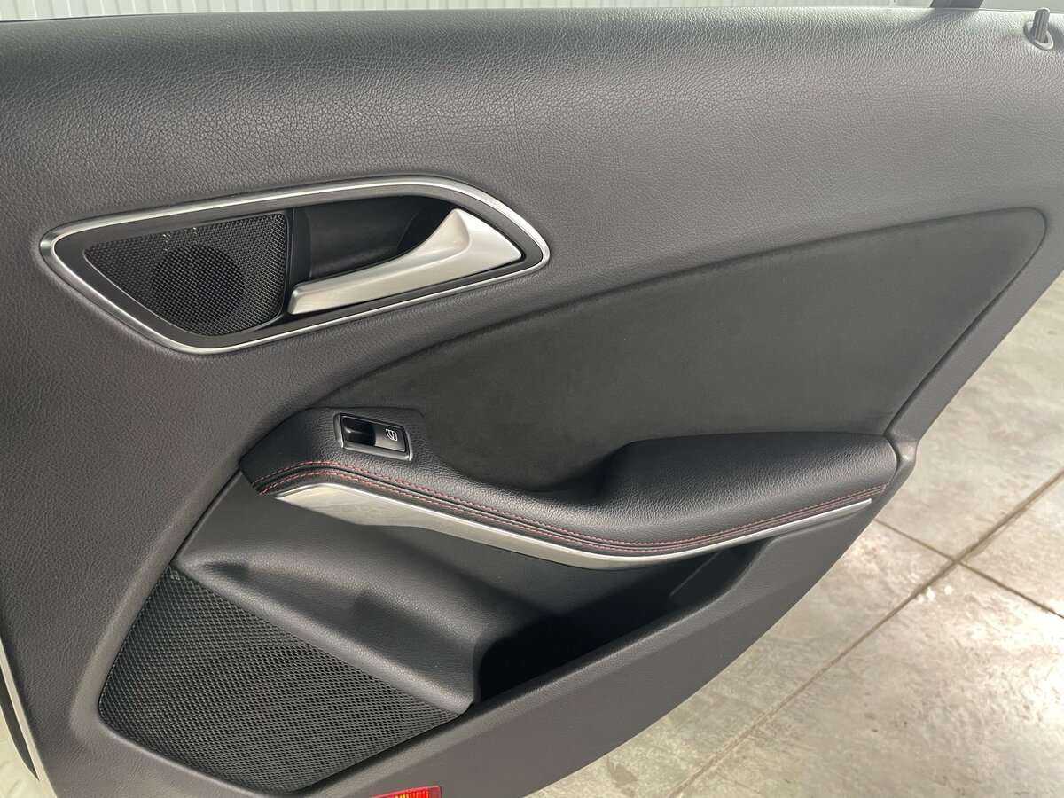 Купить Mercedes-Benz CLA 200, 2014, 229 820 км, фото №27
