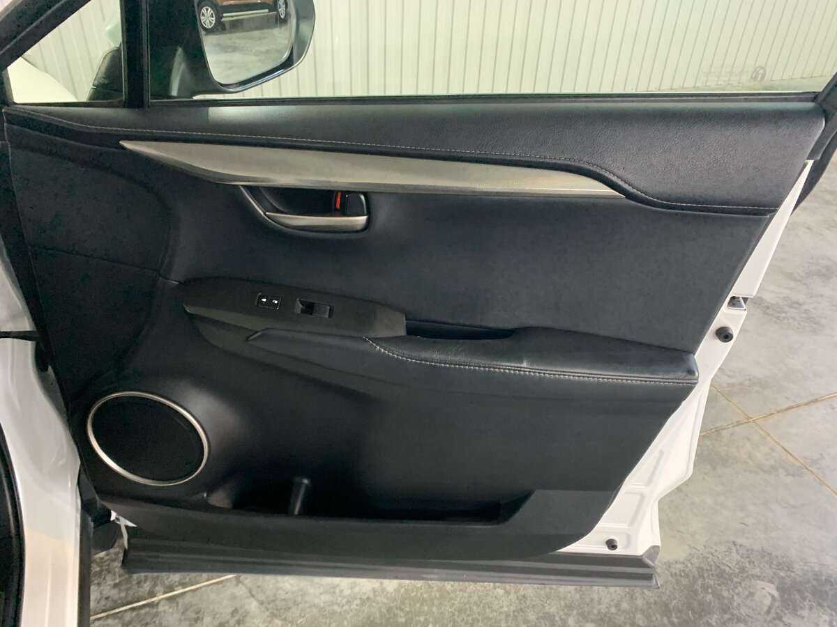 Купить Lexus NX 200, 2014, 131 374 км, фото №20