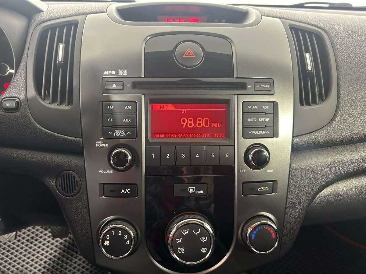 Купить Kia Cerato 6-speed, 2013, 161 946 км, фото №10