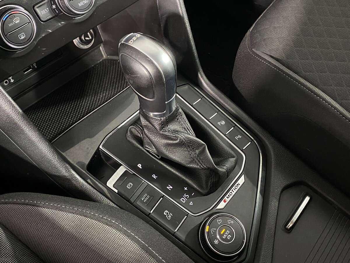 Купить Volkswagen Tiguan, 2017, 86 330 км, фото №16