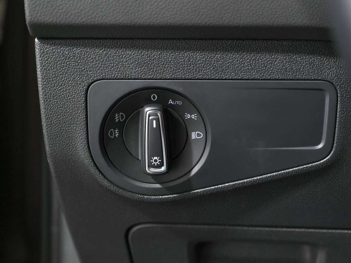 Купить Volkswagen Tiguan, 2018, 72 351 км, фото №12