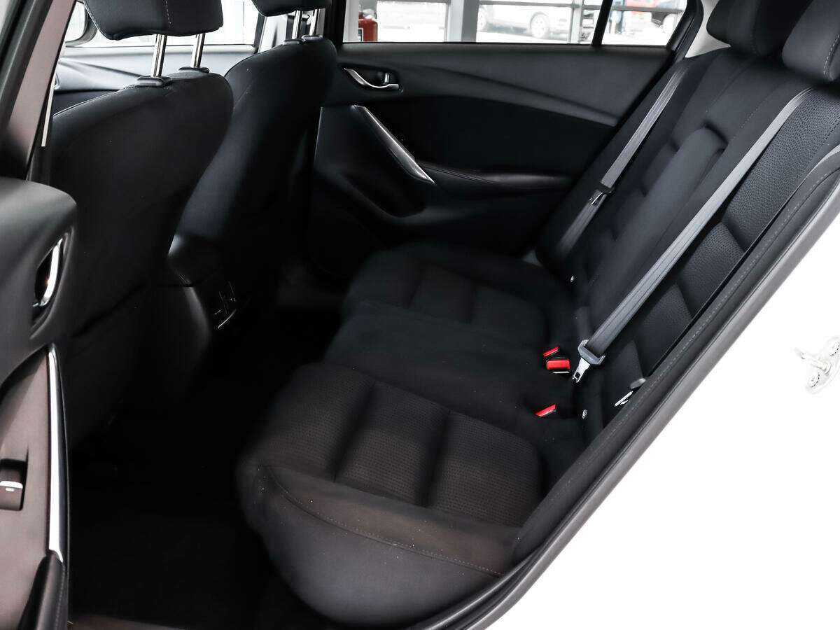 Купить Mazda 6, 2018, 100 000 км, фото №11