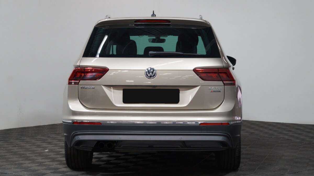 Купить Volkswagen Tiguan, 2018, 176 587 км, фото №5