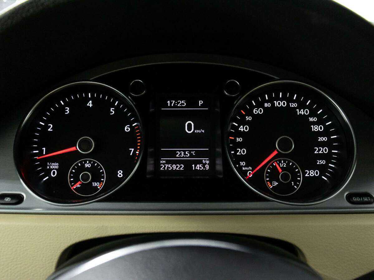 Купить Volkswagen Passat CC, 2012, 275 920 км, фото №12