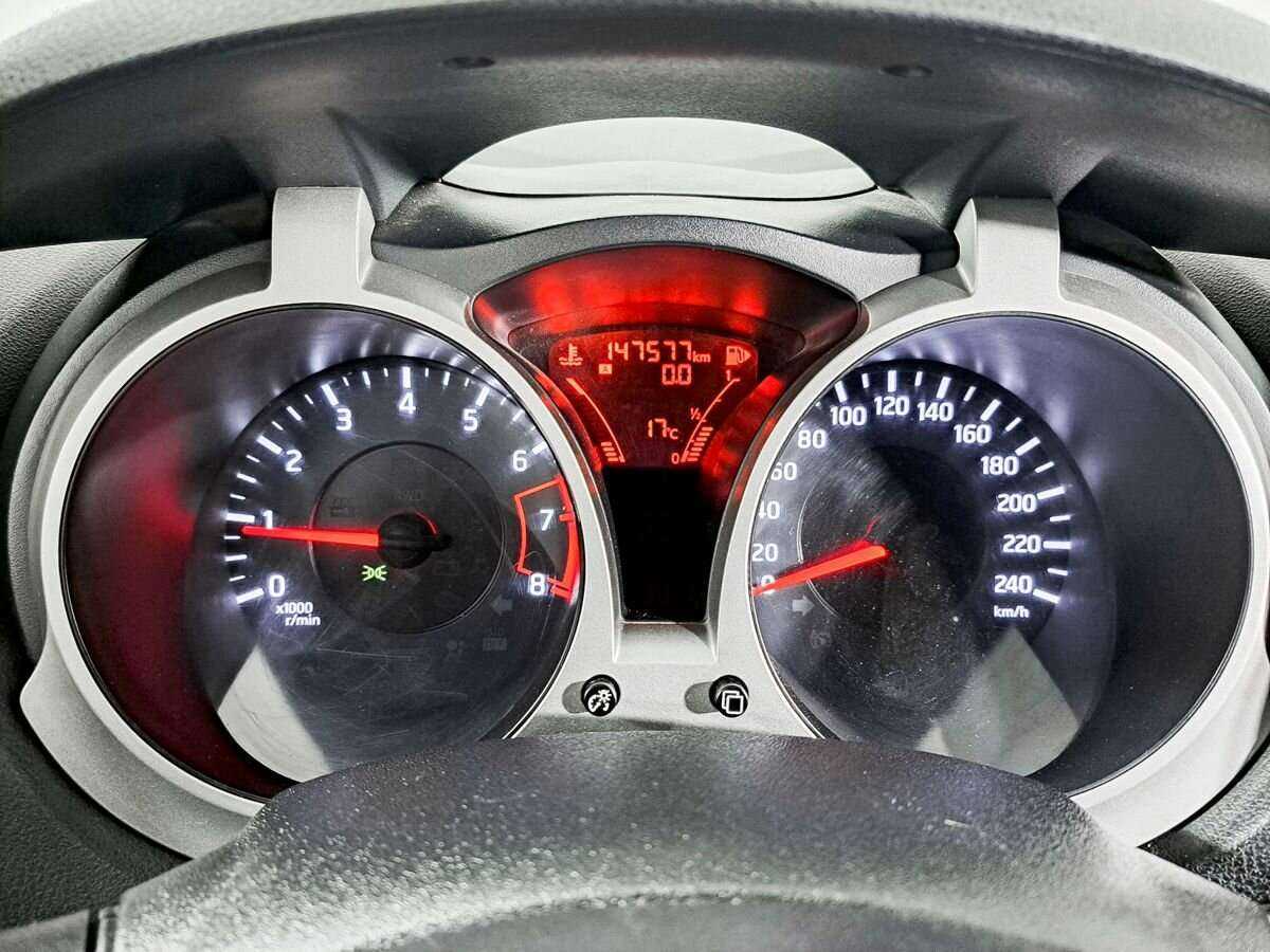 Купить Nissan Juke, 2013, 147 000 км, фото №9