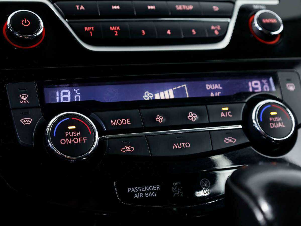 Купить Nissan Qashqai, 2019, 129 281 км, фото №17