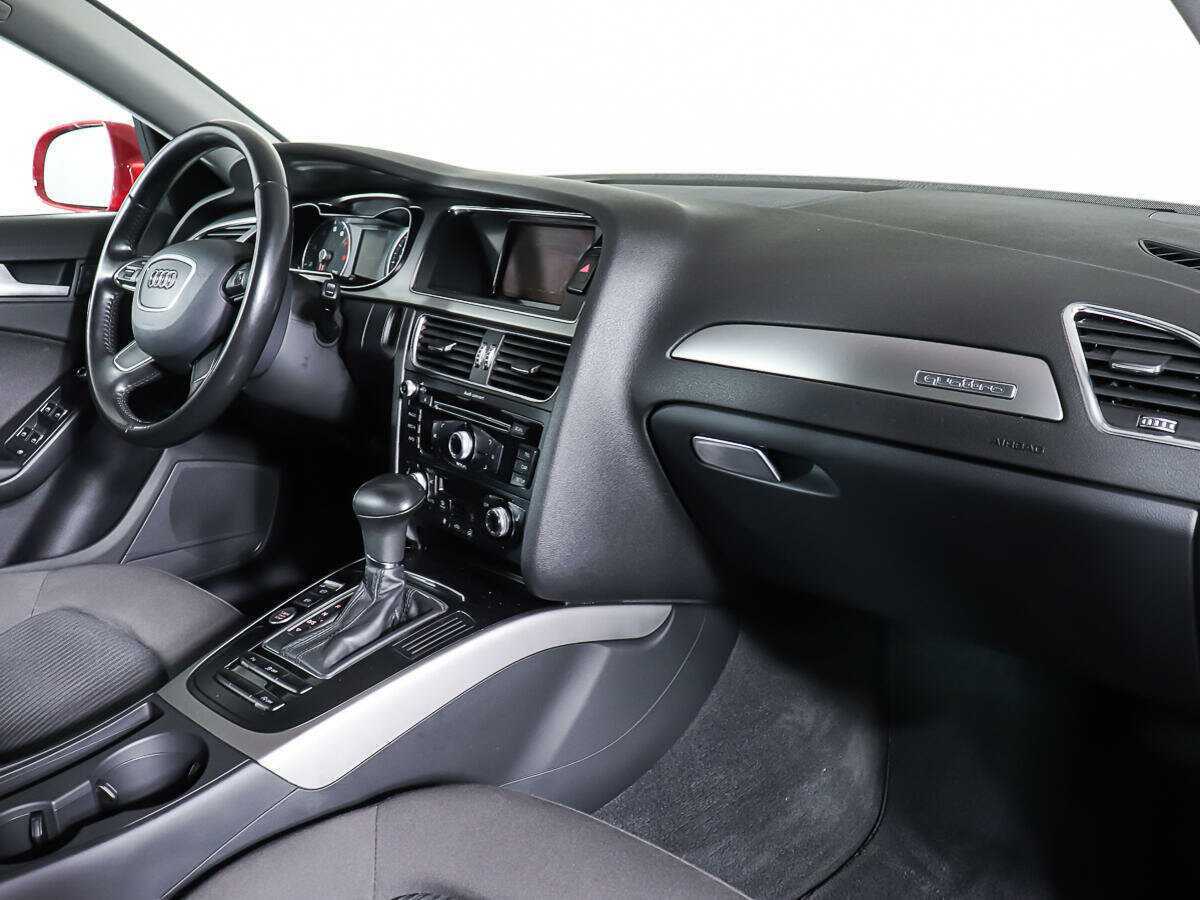 Купить Audi A4, 2012, 99 543 км, фото №9
