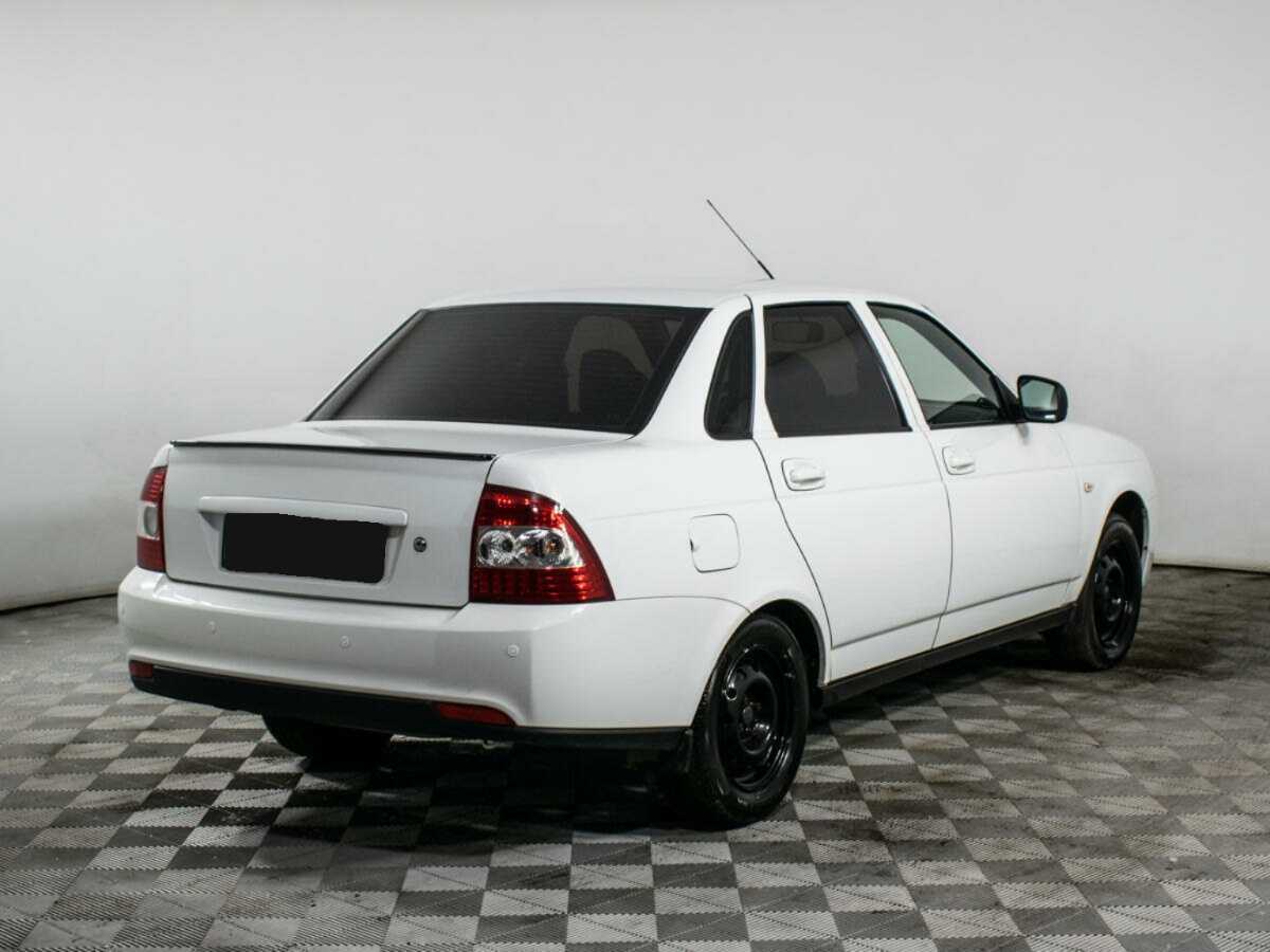 Купить Lada (ВАЗ) Priora, 2017, 90 494 км, фото №4