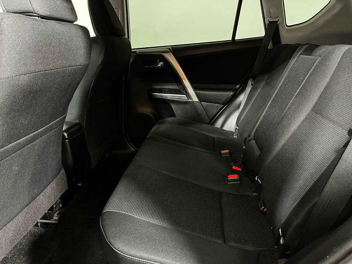 Купить Toyota RAV4, 2016, 104 000 км, фото №8