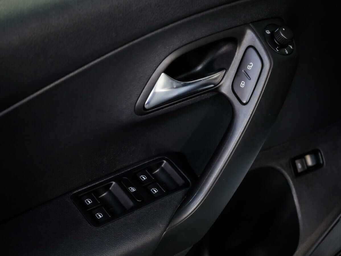 Купить Volkswagen Polo, 2019, 79 219 км, фото №18