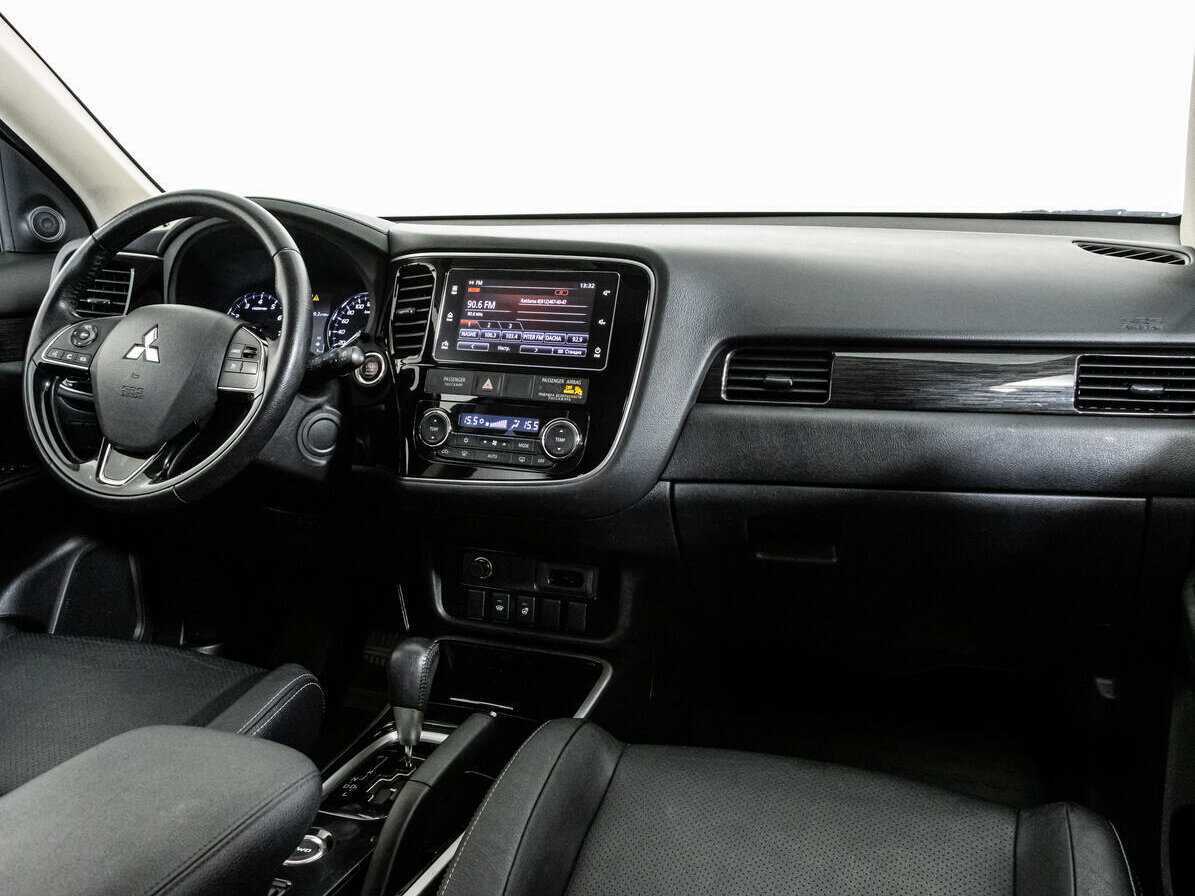 Купить Mitsubishi Outlander, 2018, 156 573 км, фото №7