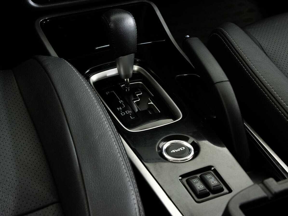 Купить Mitsubishi Outlander, 2018, 156 573 км, фото №12