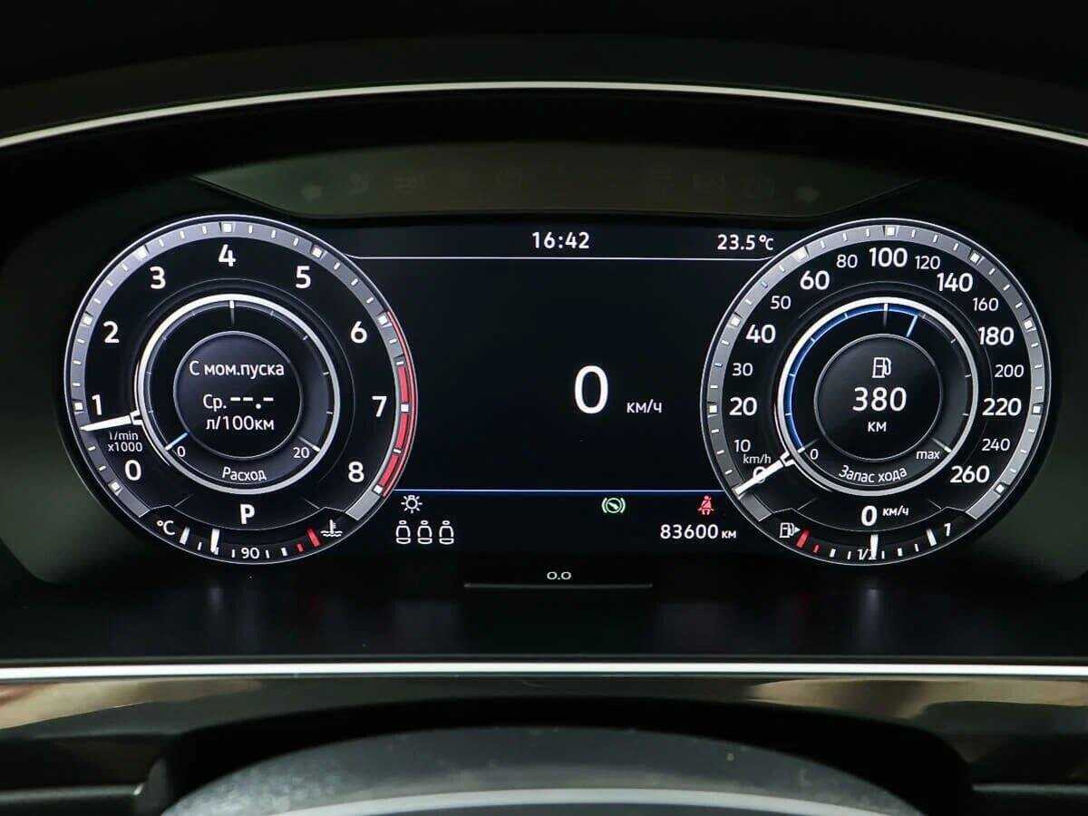 Купить Volkswagen Tiguan, 2018, 83 596 км, фото №11