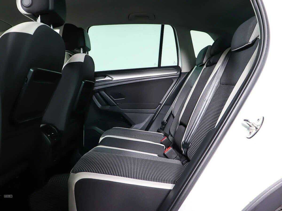 Купить Volkswagen Tiguan, 2018, 83 596 км, фото №14