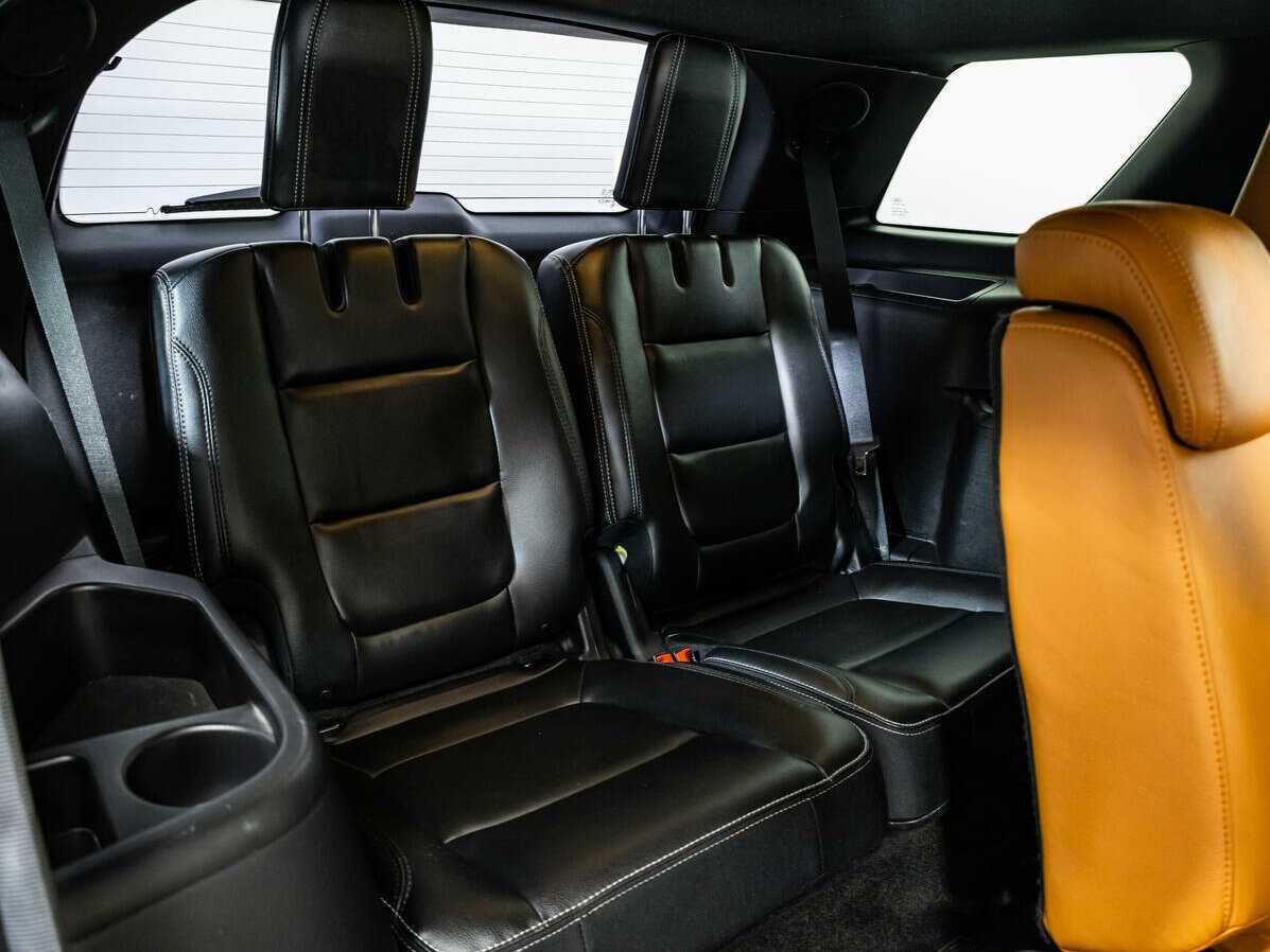 Купить Ford Explorer, 2016, 160 297 км, фото №24