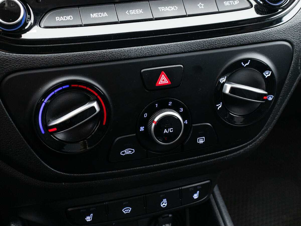 Купить Hyundai Solaris, 2021, 67 382 км, фото №15