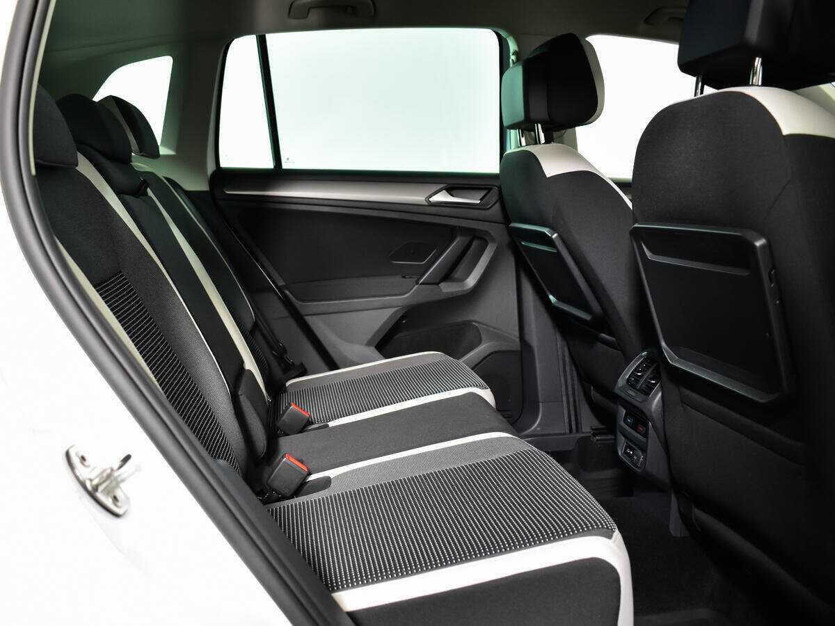 Купить Volkswagen Tiguan, 2019, 54 025 км, фото №9