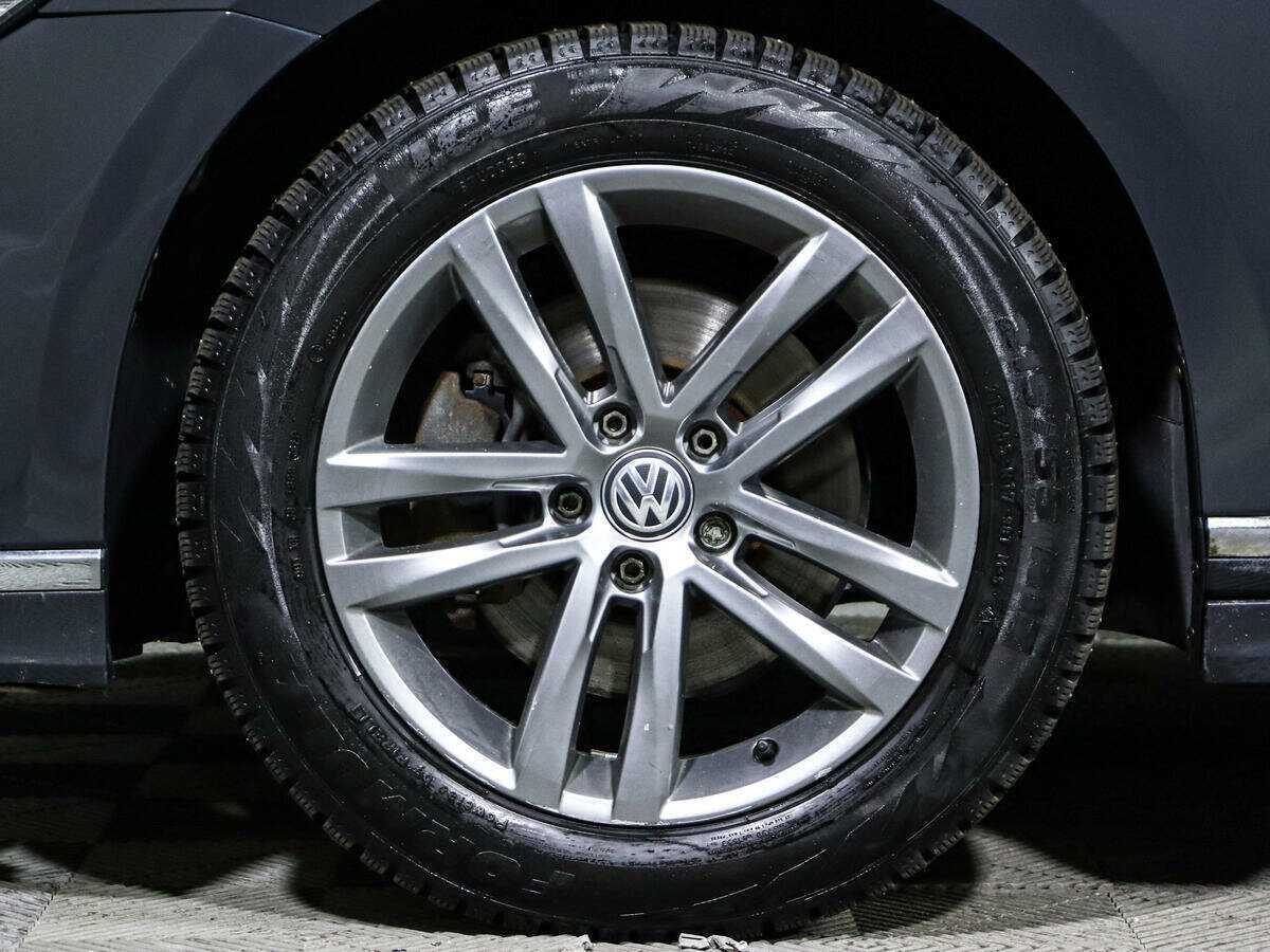 Купить Volkswagen Passat, 2017, 187 575 км, фото №13