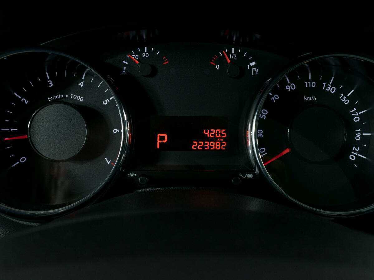 Купить Peugeot 3008, 2012, 223 670 км, фото №15