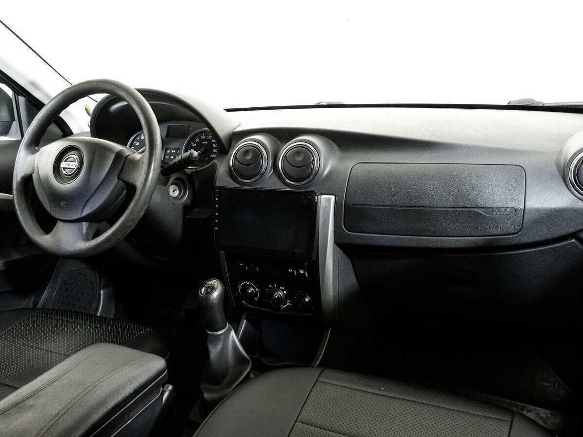 Купить Nissan Almera, 2016, 250 604 км, фото №9