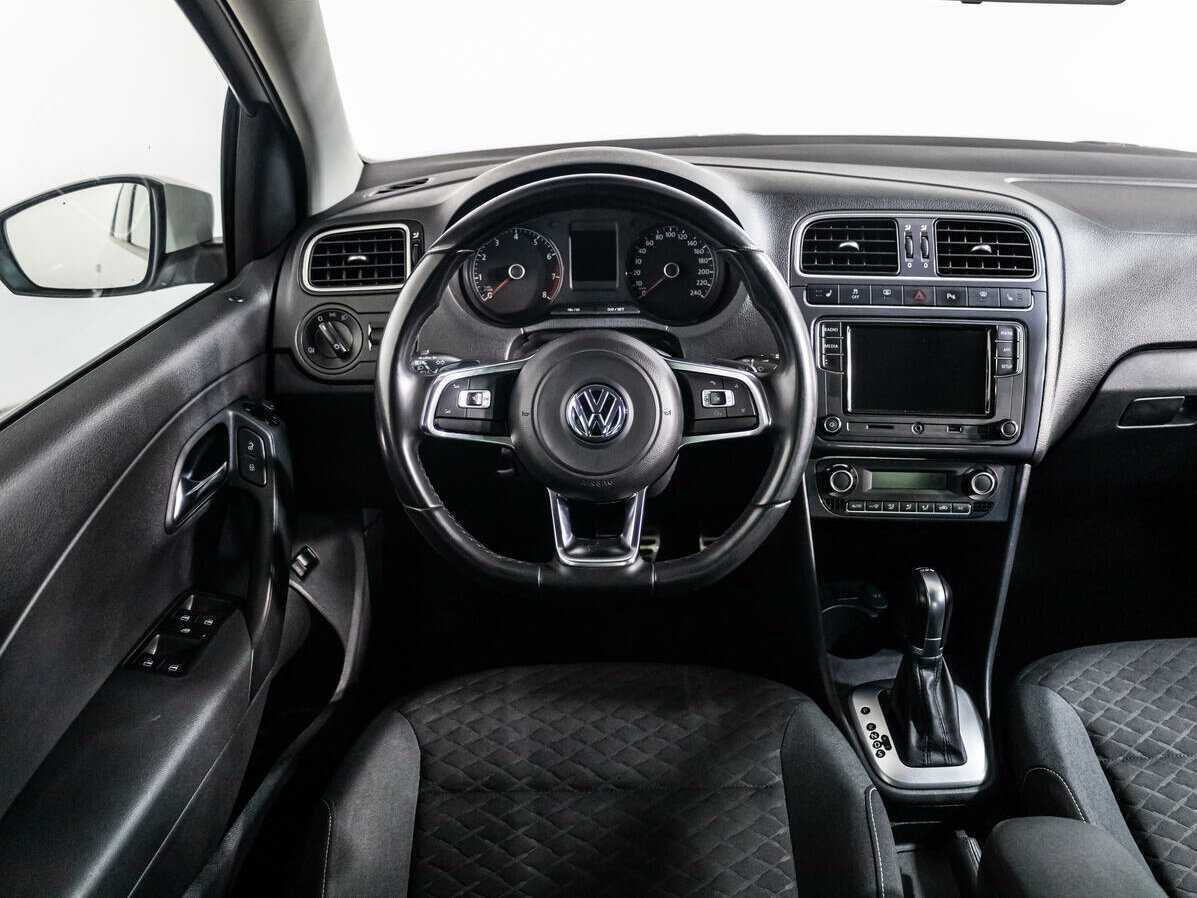 Купить Volkswagen Polo, 2018, 78 432 км, фото №13