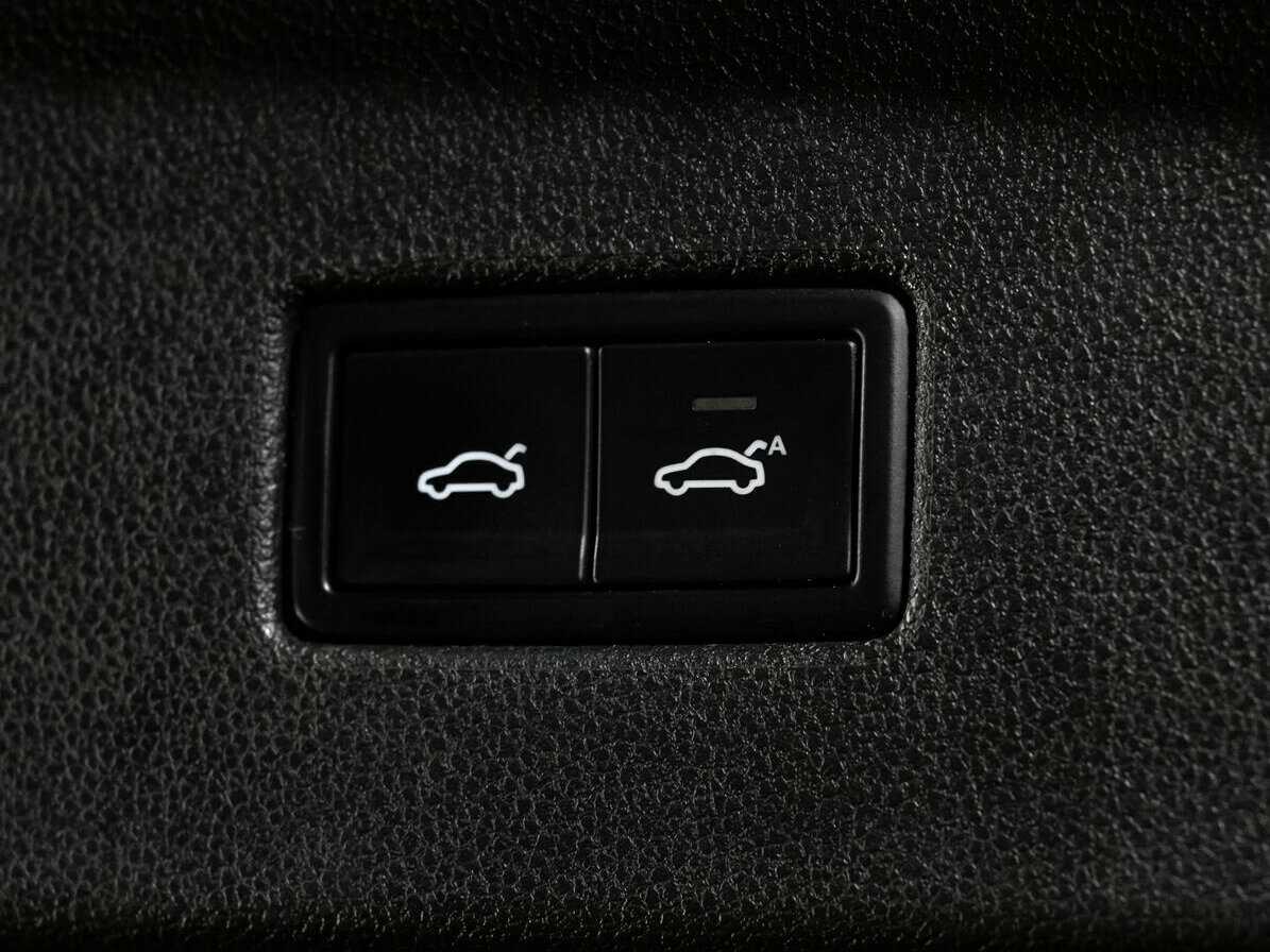 Купить Volkswagen Tiguan, 2017, 122 234 км, фото №23