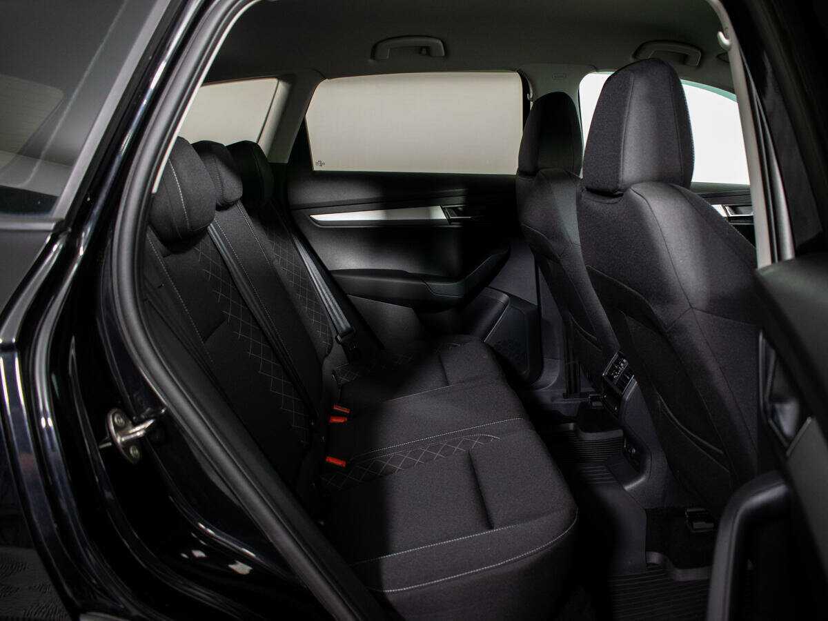Купить Skoda Karoq, 2020, 105 271 км, фото №8