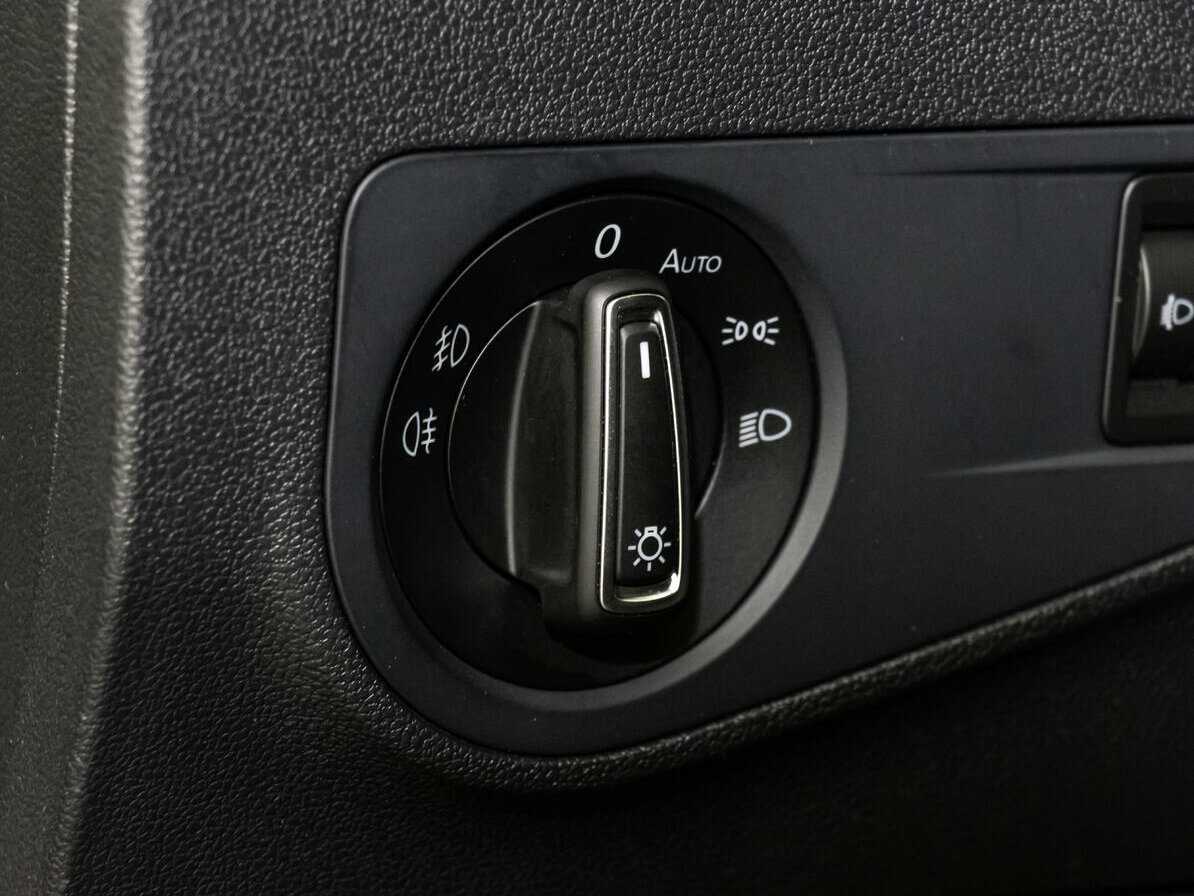 Купить Volkswagen Tiguan, 2017, 67 549 км, фото №12