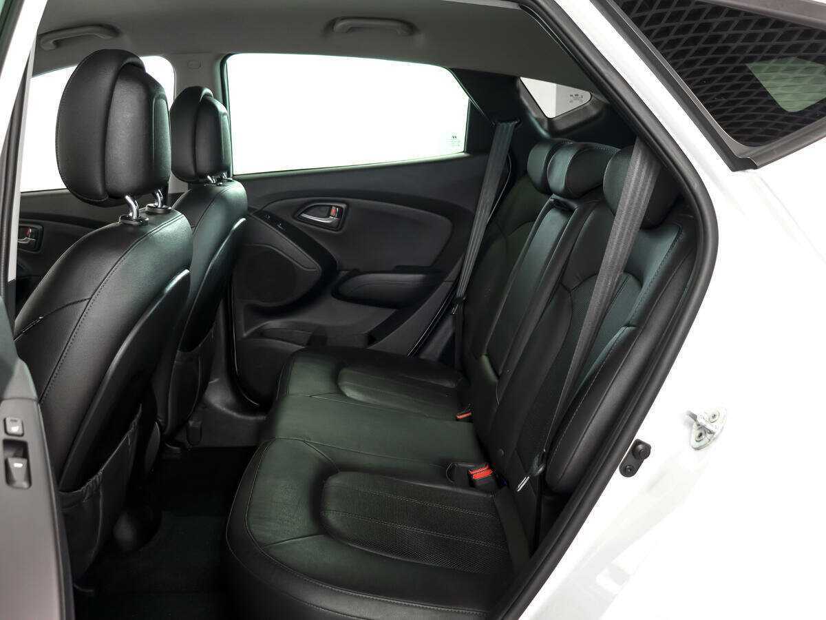 Купить Hyundai ix35, 2014, 181 537 км, фото №9