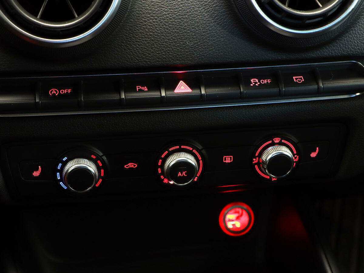 Купить Audi A3 Sportback, 2013, 151 996 км, фото №13