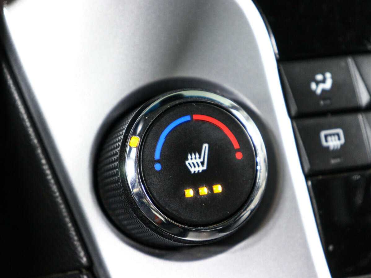 Купить Chevrolet Cruze, 2012, 94 882 км, фото №16