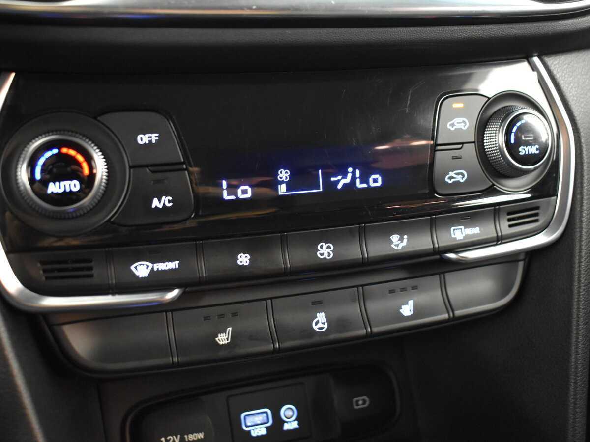 Купить Hyundai Santa Fe, 2019, 59 000 км, фото №17