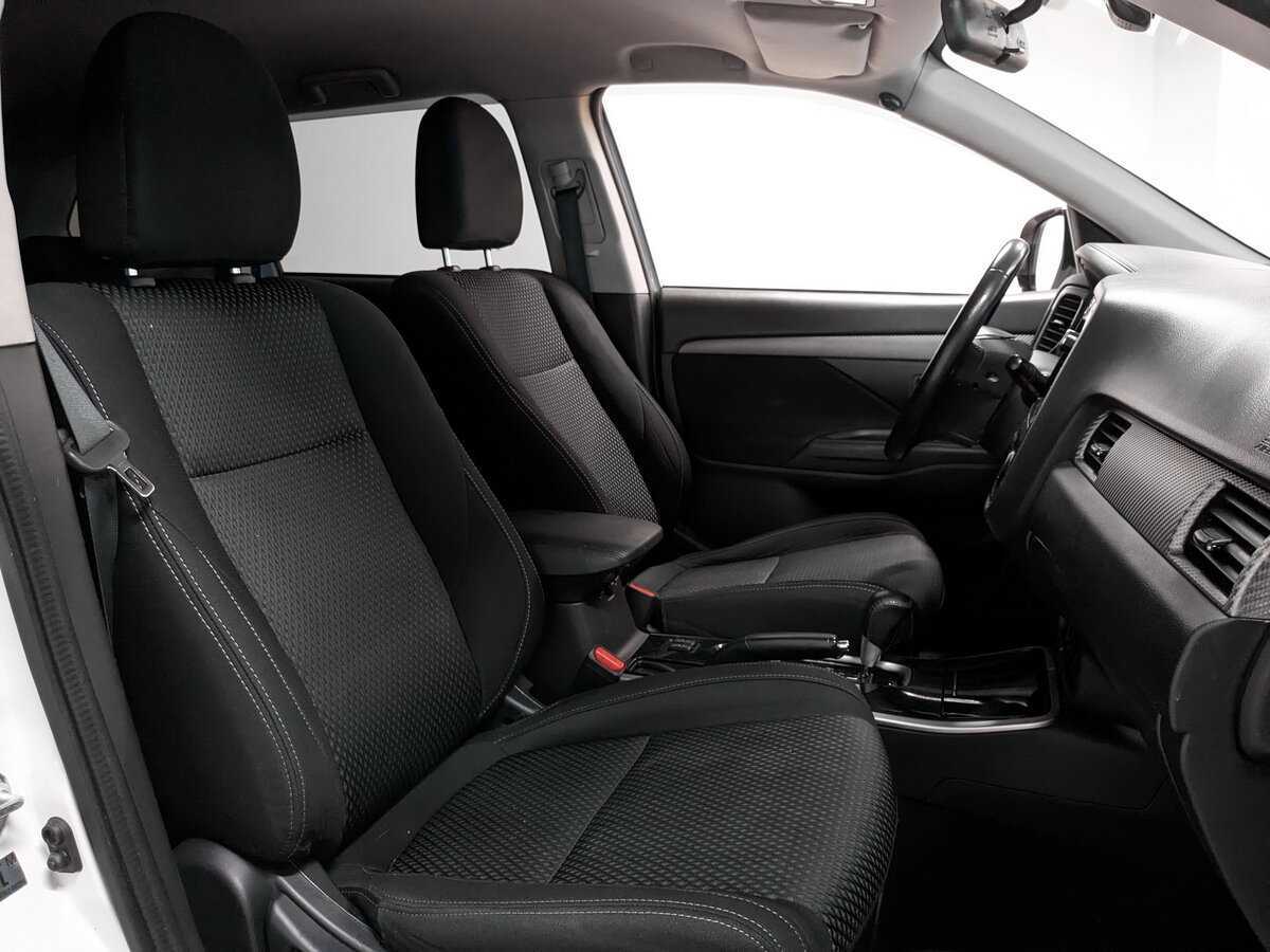 Купить Mitsubishi Outlander, 2017, 129 844 км, фото №22